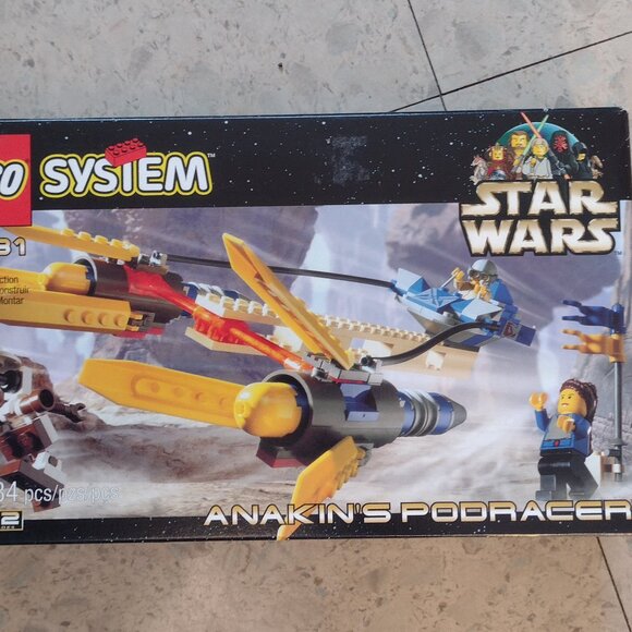 Like new rare Lego Star Wars Anakin's Podracer with original box, Retired - Picture 3 of 16